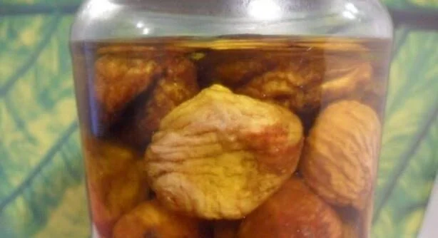 STAR I RIJEDAK NARODNI RECEPT: Kod problema sa želucem, hemoroidima, kod zatvora, povišenog holesterola, neplodnosti, astme, bronhitisa, anemije…