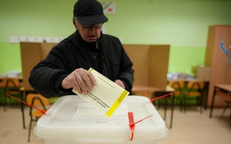 Banjalučanka tvrdi: Na biračkom spisku sam našla ime supruga koji je umro prije nekoliko godina