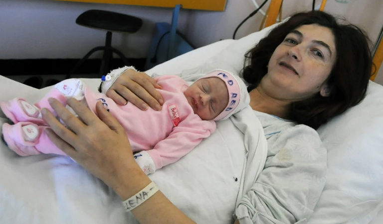 ODBILA LIJEČENJE OD RAKA DA BI RODILA BEBU Jelena umrla 40 dana nakon porođaja, a evo kako je danas njen sin (FOTO)